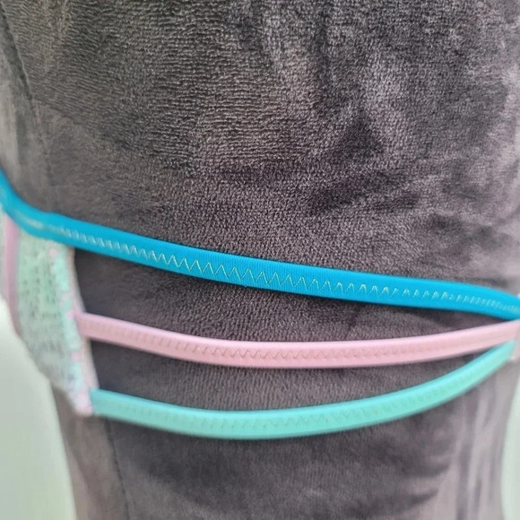 Victoria's Secret Lilac Purple Blue Lace String Bikini Swim Top Triangle 34B - Picture 4 of 12